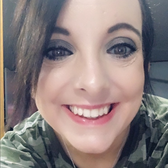 Meet your Posher, Micheale - Picture 4 of 4